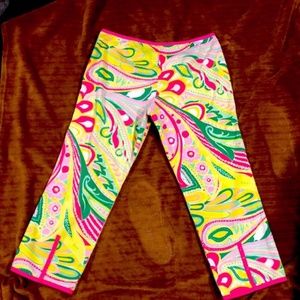Joyful print 97% Cotton TIBI Capri pants